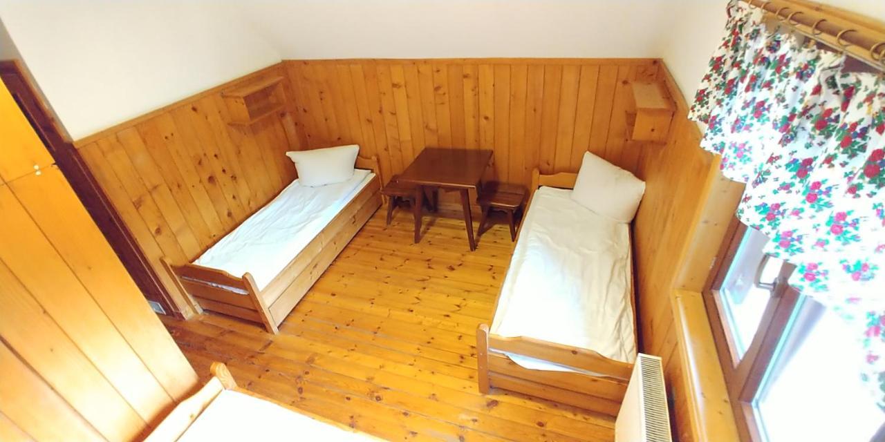 Schronisko Gorskie Pttk Na Jaworzynie Krynickiej Krynica-Zdrój Exterior foto